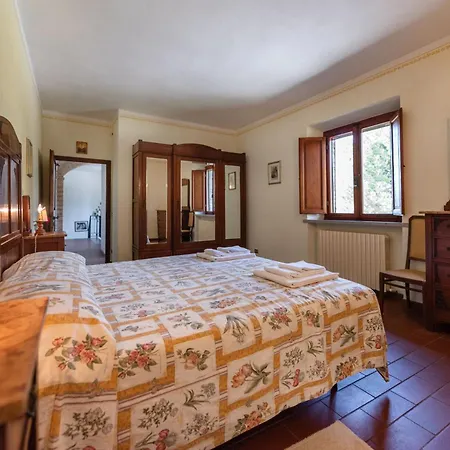 Colombaio Villa *