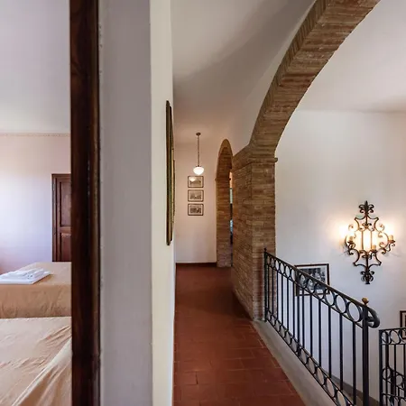 Colombaio Villa *